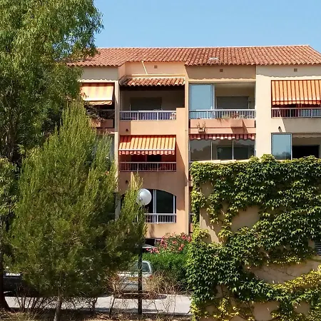 Bord De דירה